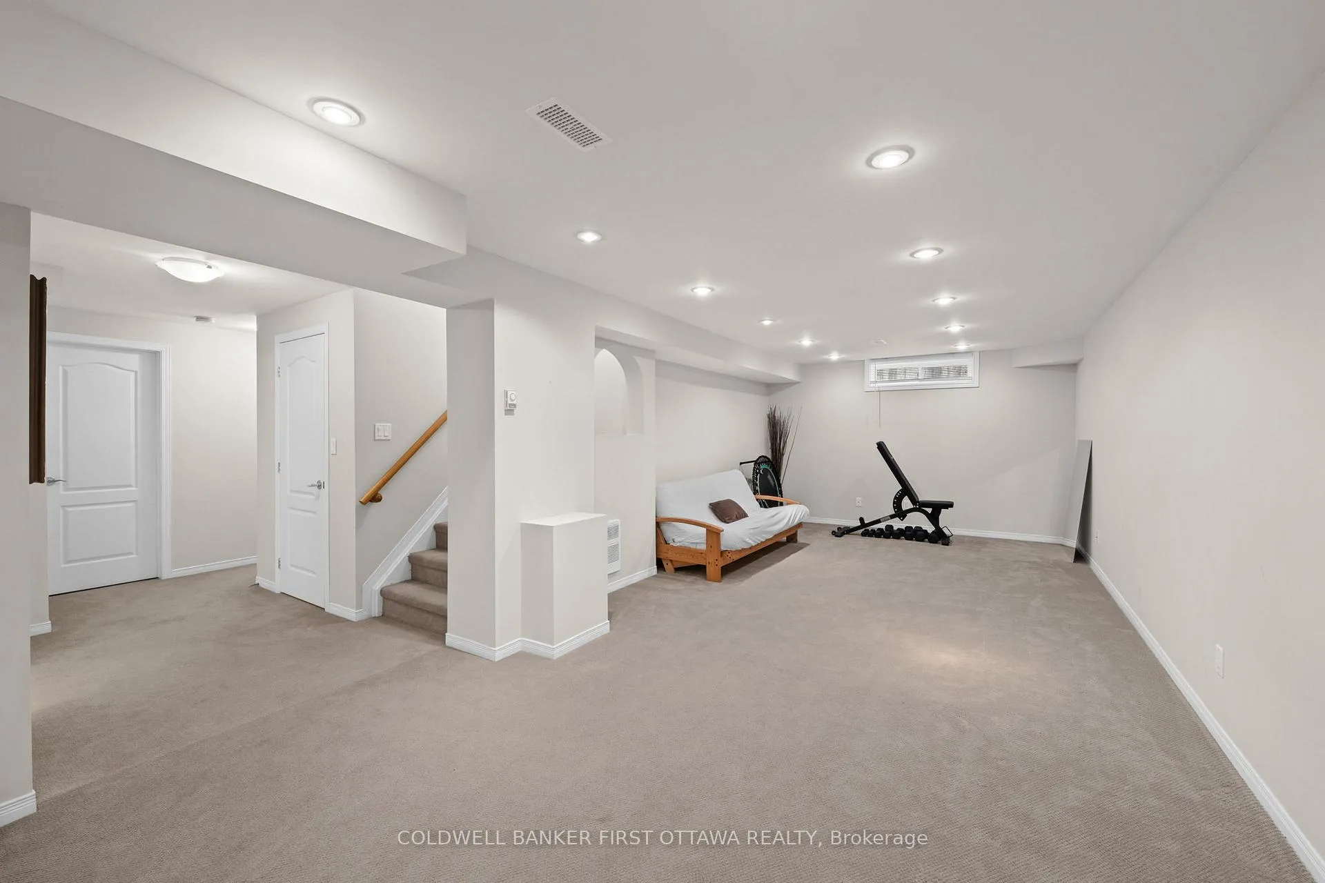 Photo 33 of 1645 Des Ravins Place, Ottawa, Chapel Hill — HOMEH