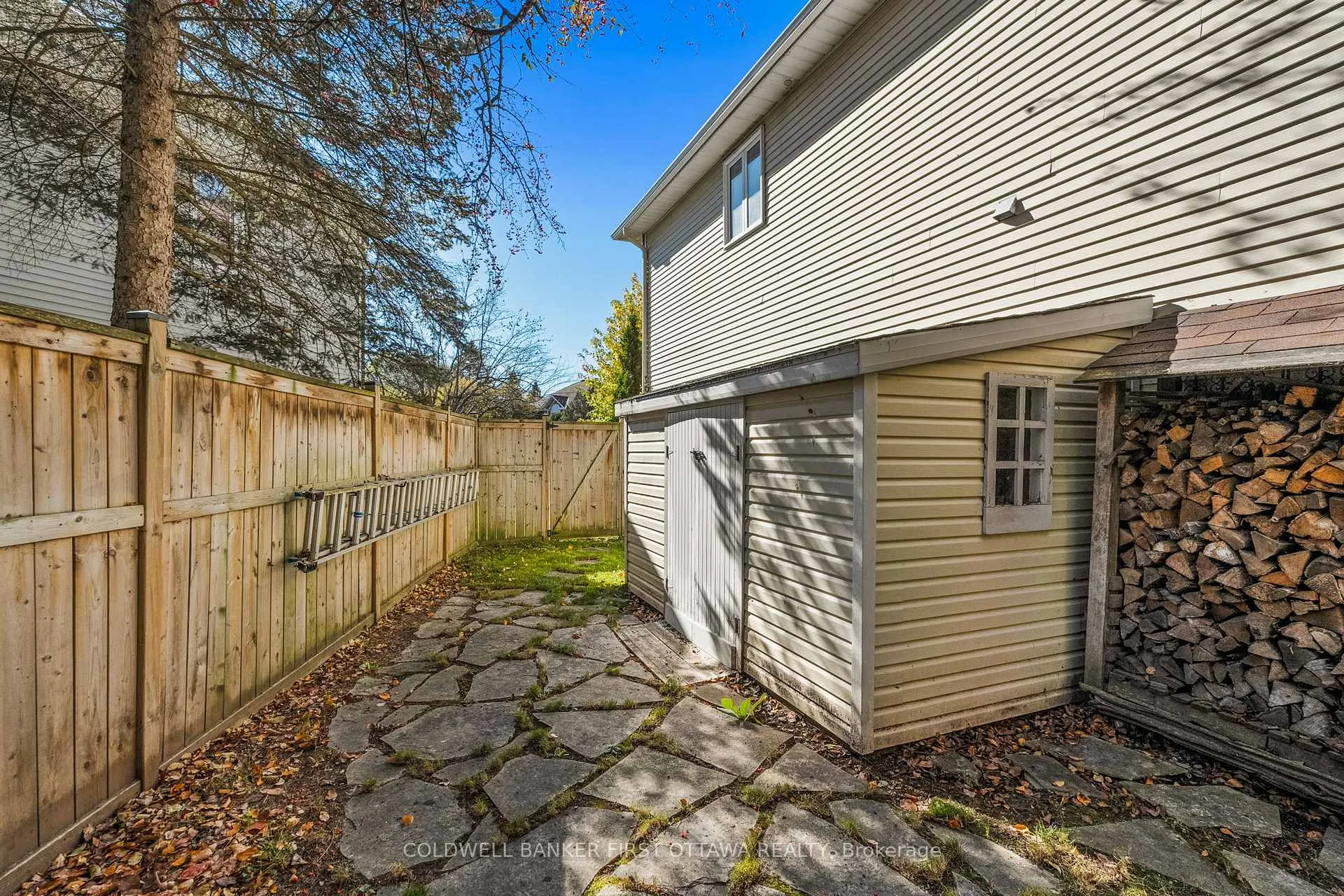 Photo 41 of 1645 Des Ravins Place, Ottawa, Chapel Hill — HOMEH
