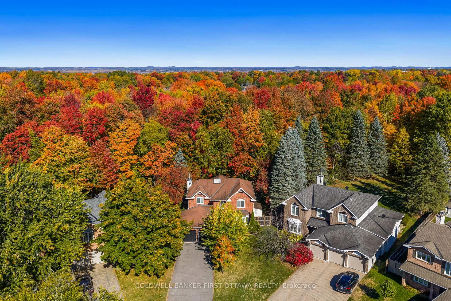 Photo 46 of 1645 Des Ravins Place, Ottawa, Chapel Hill — HOMEH