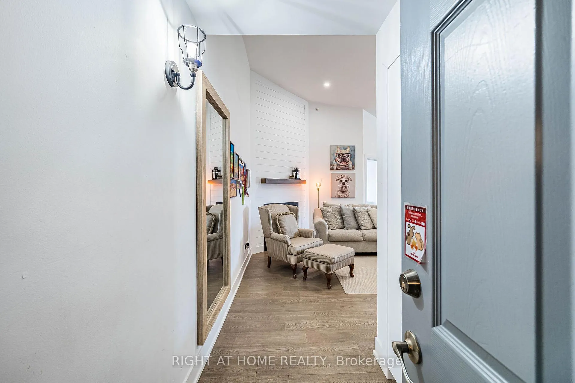 Photo 7 of Unit 401, 2045 Appleby Line, Burlington, Uptown — HOMEH