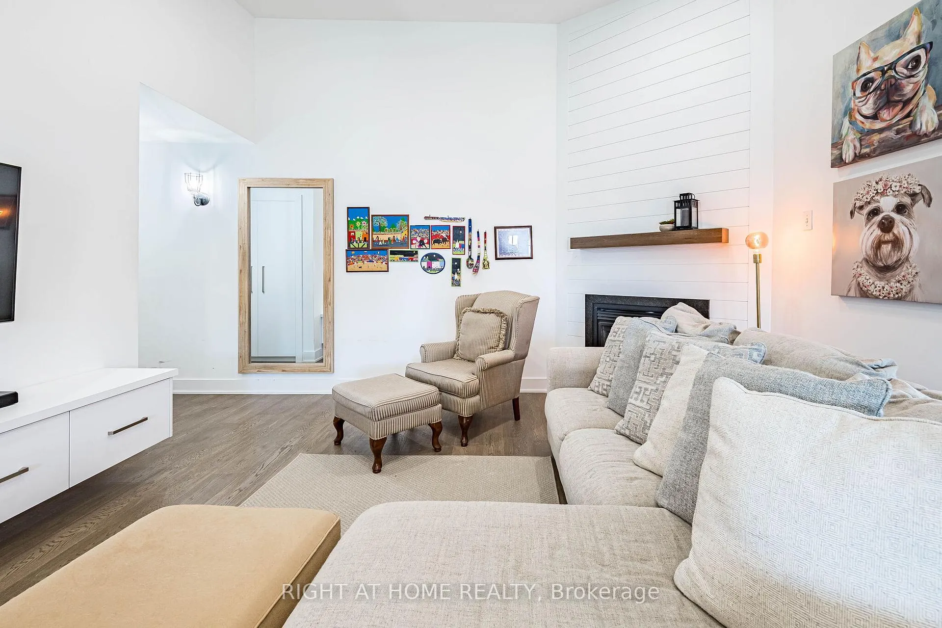 Photo 13 of Unit 401, 2045 Appleby Line, Burlington, Uptown — HOMEH
