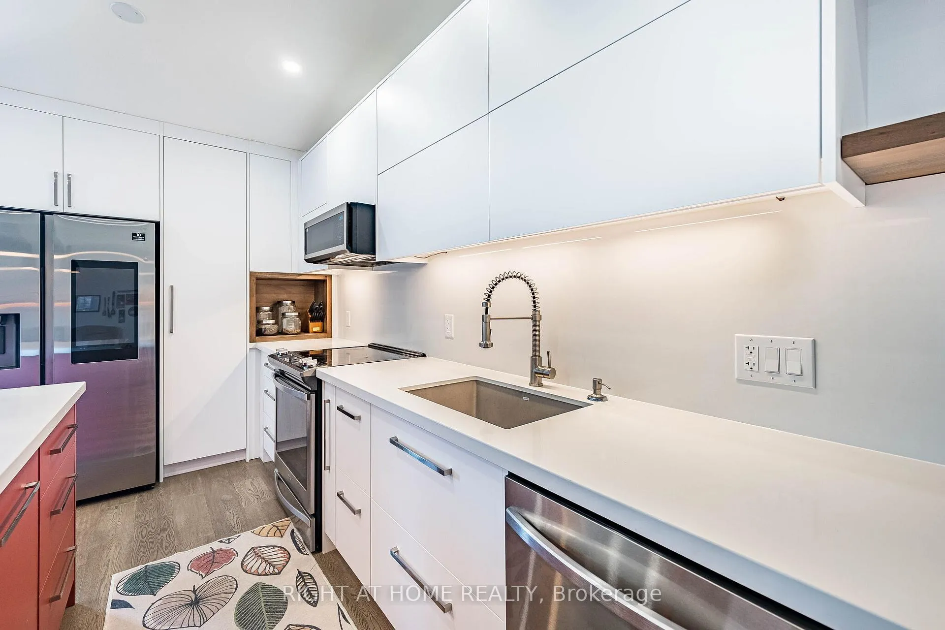 Photo 22 of Unit 401, 2045 Appleby Line, Burlington, Uptown — HOMEH