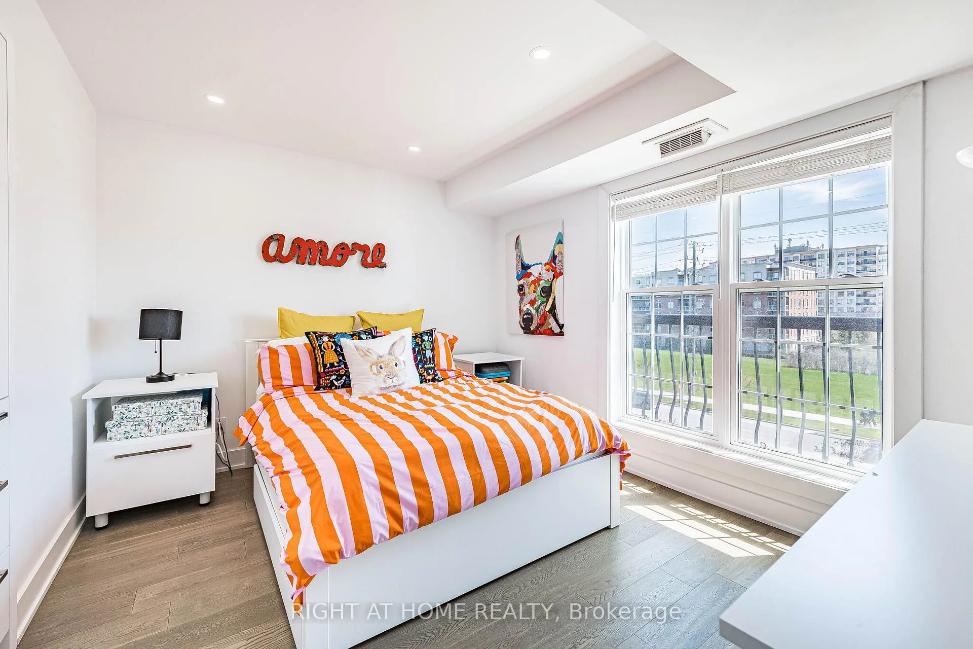 Photo 37 of Unit 401, 2045 Appleby Line, Burlington, Uptown — HOMEH