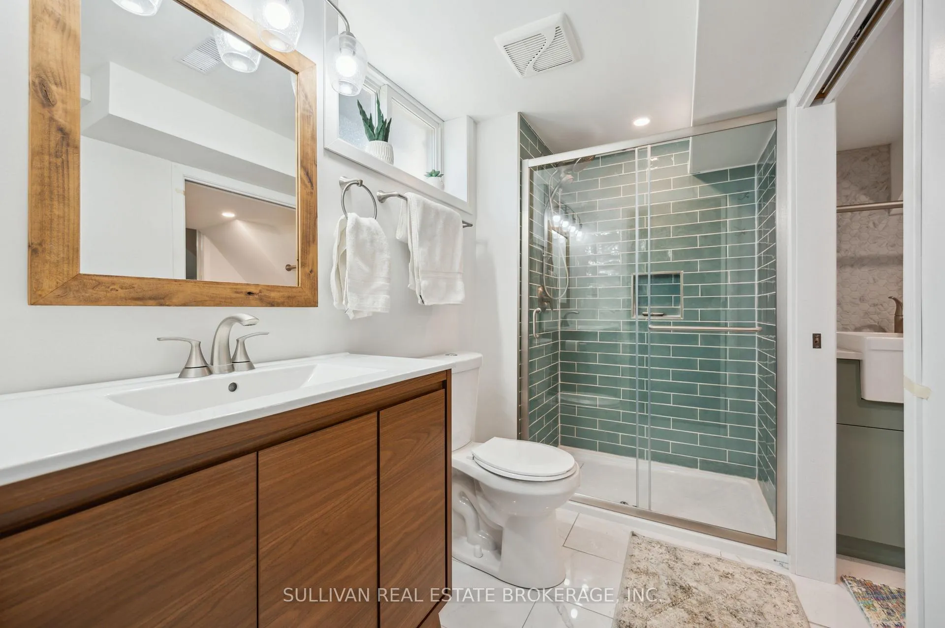 Photo 26 of 185 Carter Avenue, Waterloo, Lincoln Heights — HOMEH