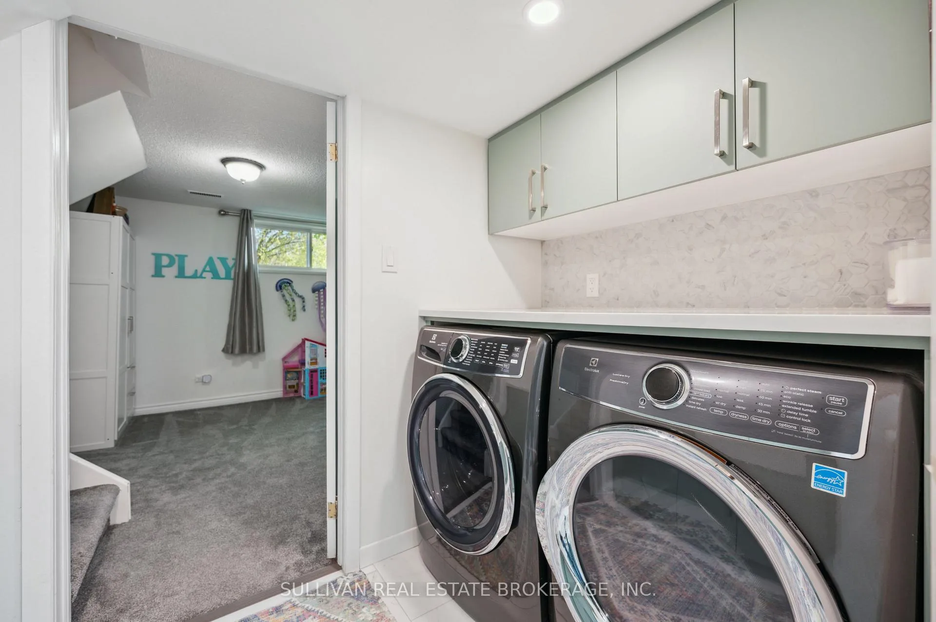Photo 27 of 185 Carter Avenue, Waterloo, Lincoln Heights — HOMEH