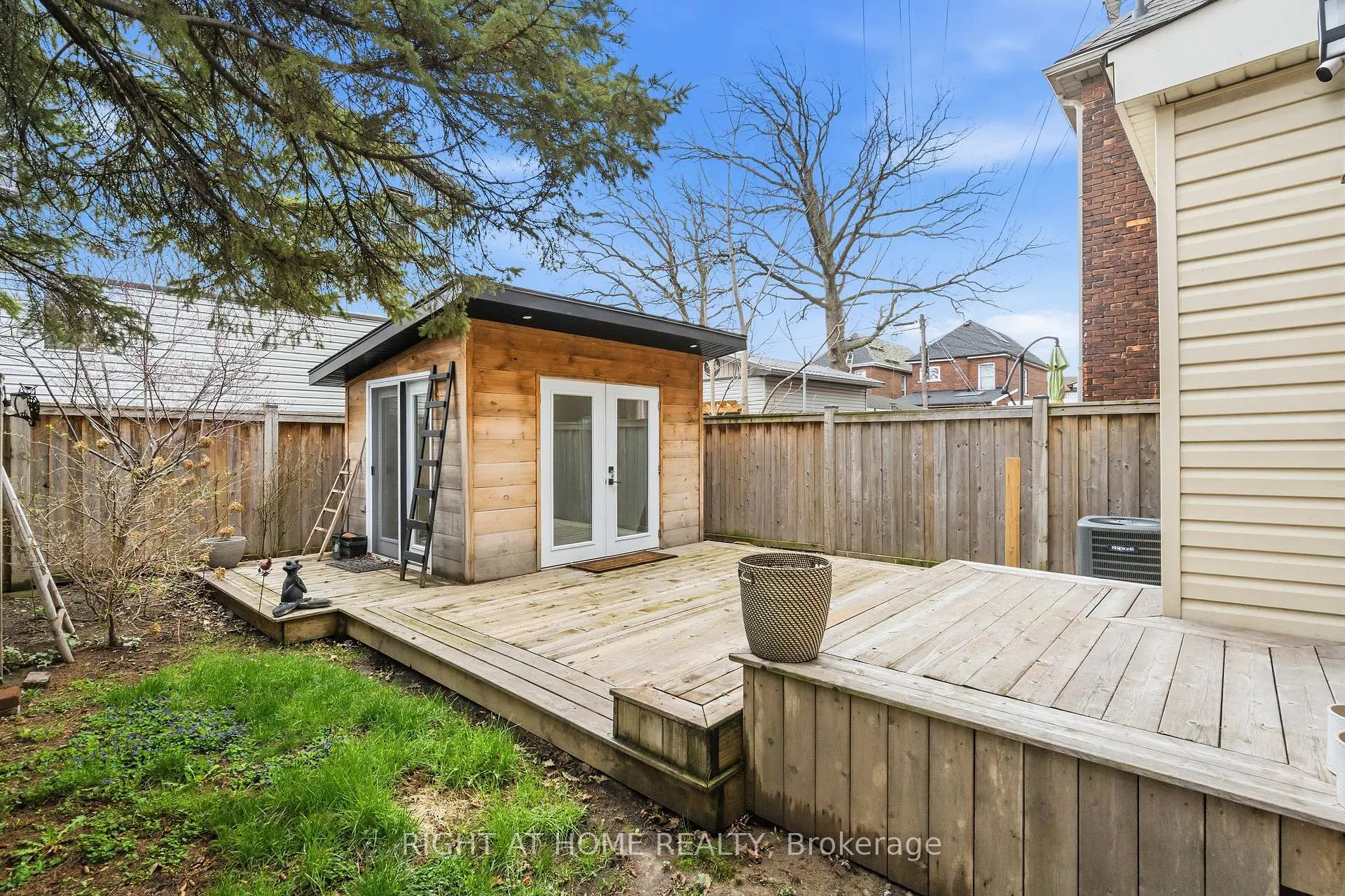 Photo 27 of 104 Barnesdale Avenue N, Hamilton, Stipley — HOMEH