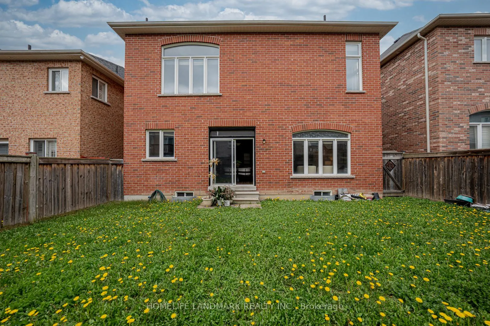 Photo 28 of 19 Darlet Avenue, Ajax, Northeast Ajax — HOMEH