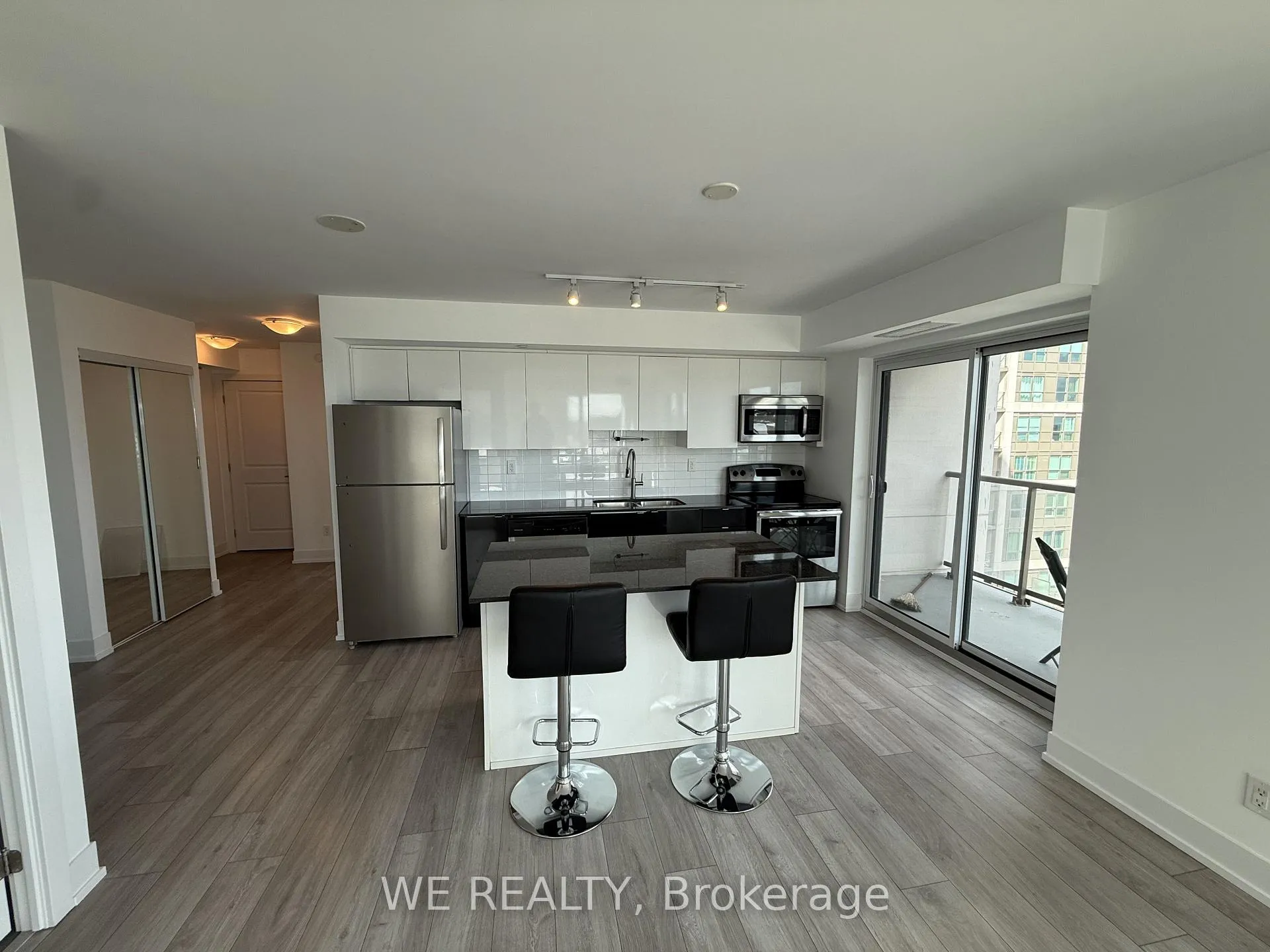 Photo 3 of Unit 604, 1215 Bayly Street, Pickering, Bay Ridges — HOMEH