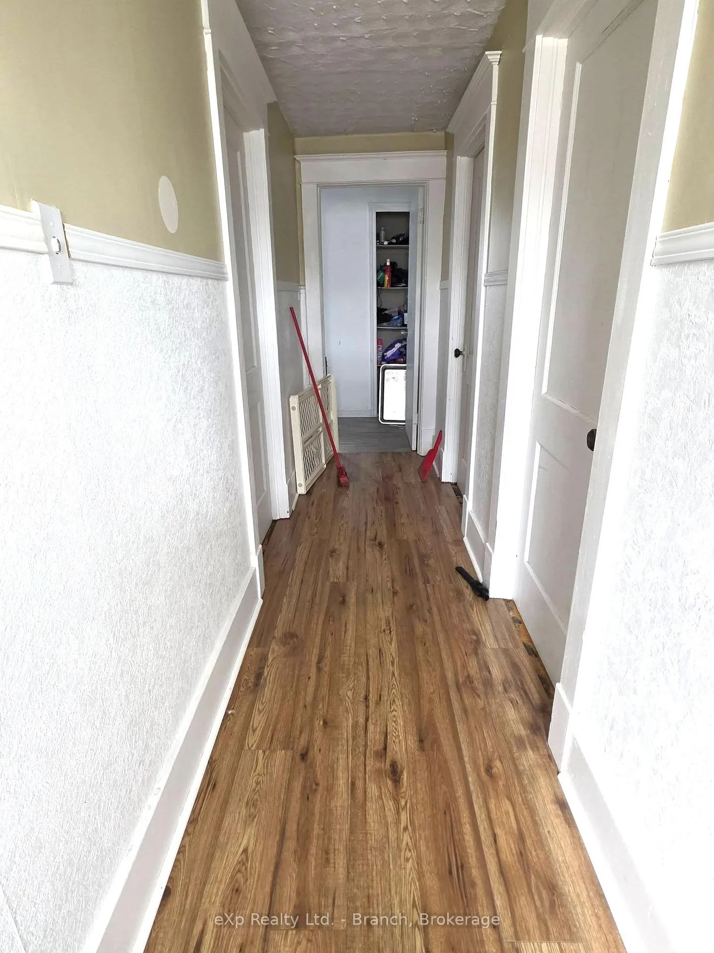 Photo 11 of 63 Maple Street N, Timmins, TNE - Central — HOMEH