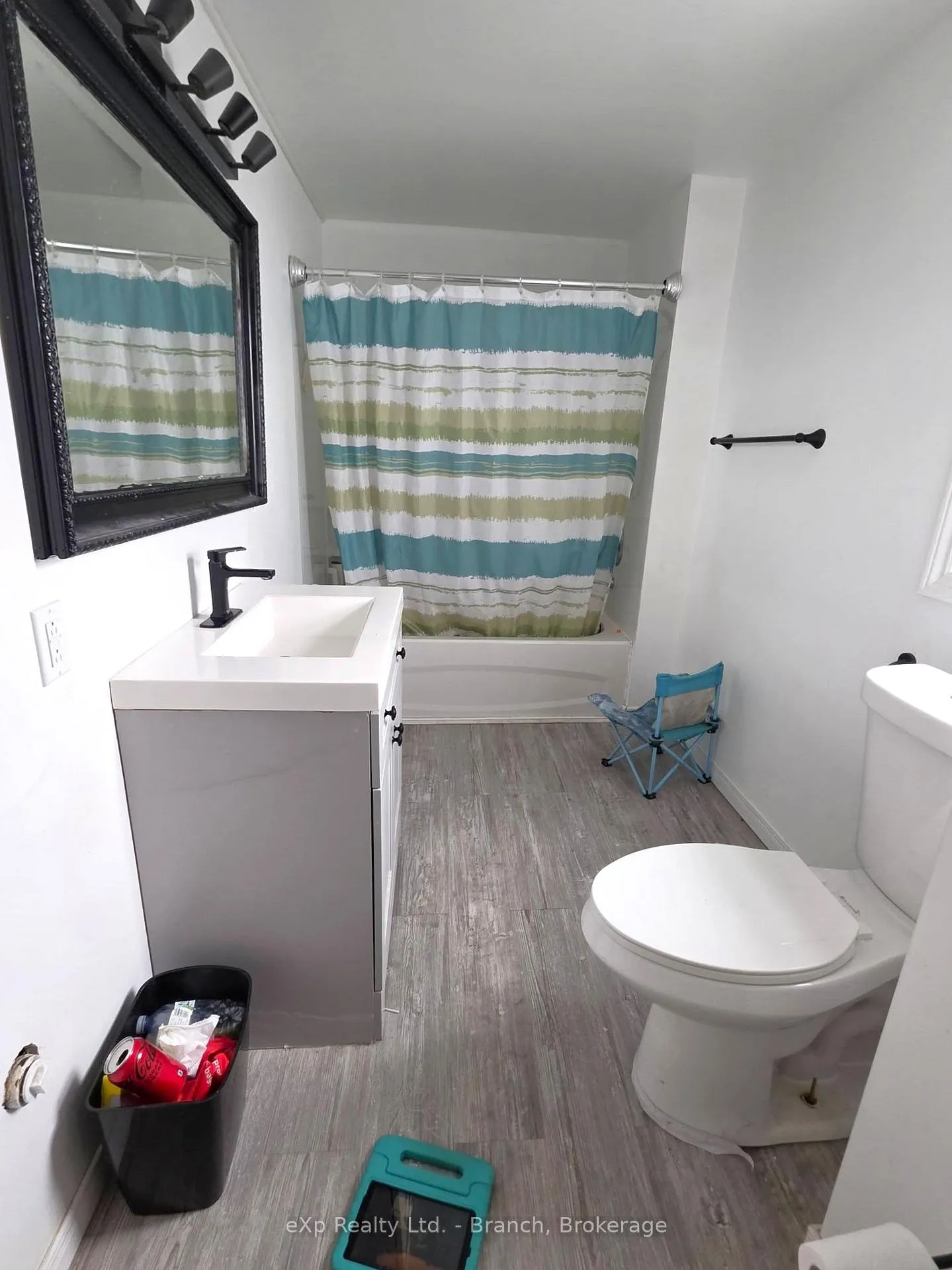 Photo 17 of 63 Maple Street N, Timmins, TNE - Central — HOMEH