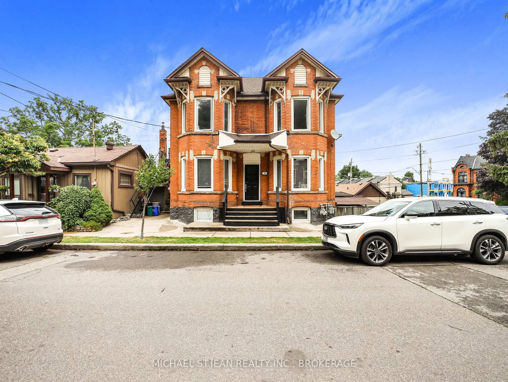 Photo 2 of 21 Foster Street, Hamilton, Corktown — HOMEH