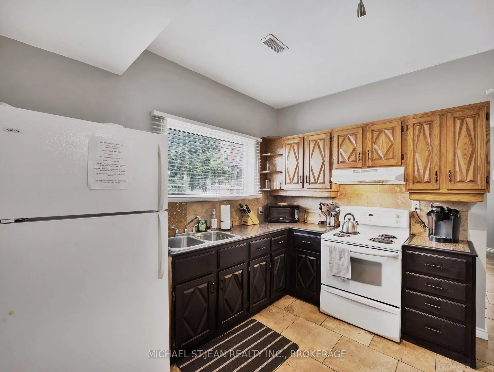 Photo 10 of 21 Foster Street, Hamilton, Corktown — HOMEH