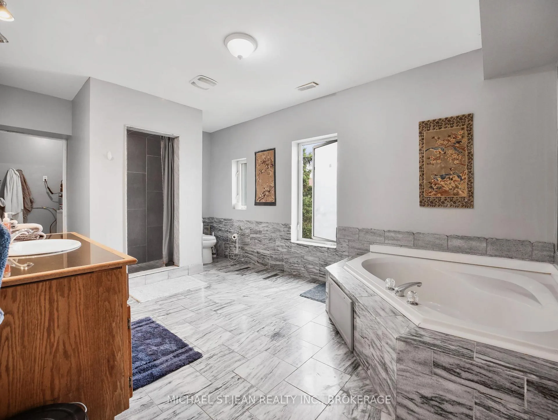 Photo 19 of 21 Foster Street, Hamilton, Corktown — HOMEH
