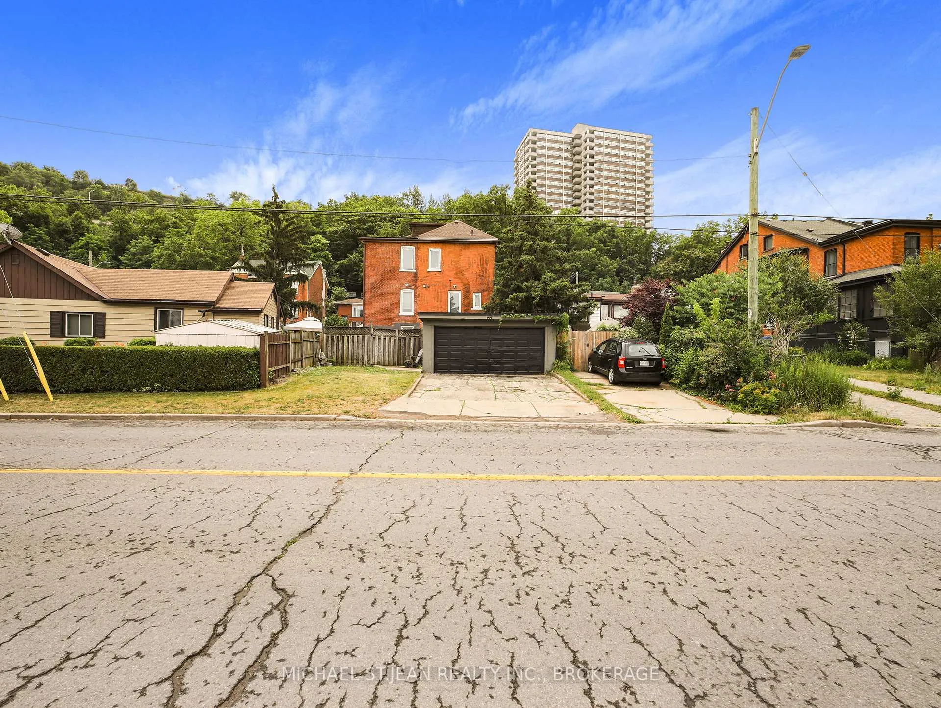 Photo 34 of 21 Foster Street, Hamilton, Corktown — HOMEH