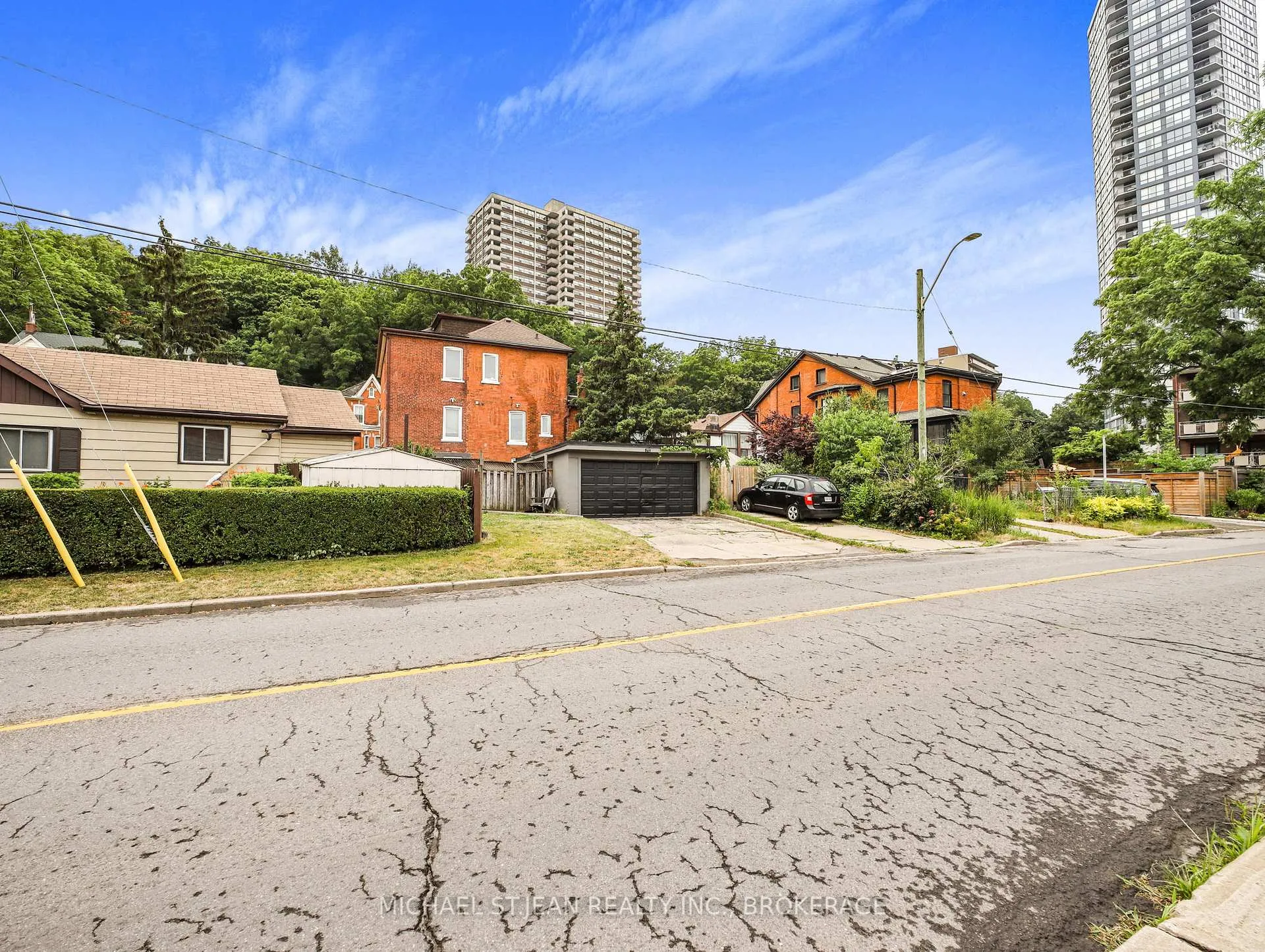 Photo 35 of 21 Foster Street, Hamilton, Corktown — HOMEH