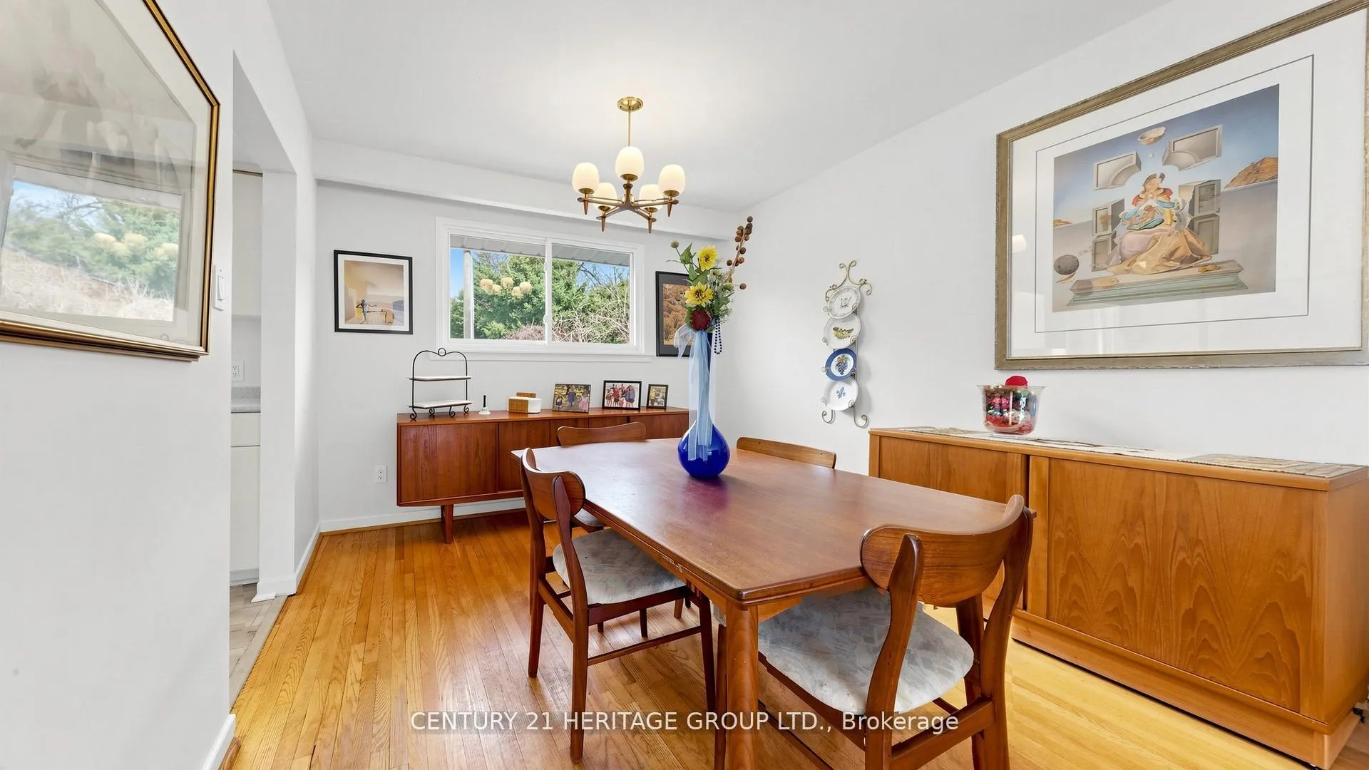 Photo 11 of 72 Romfield Circuit, Markham, Royal Orchard — HOMEH