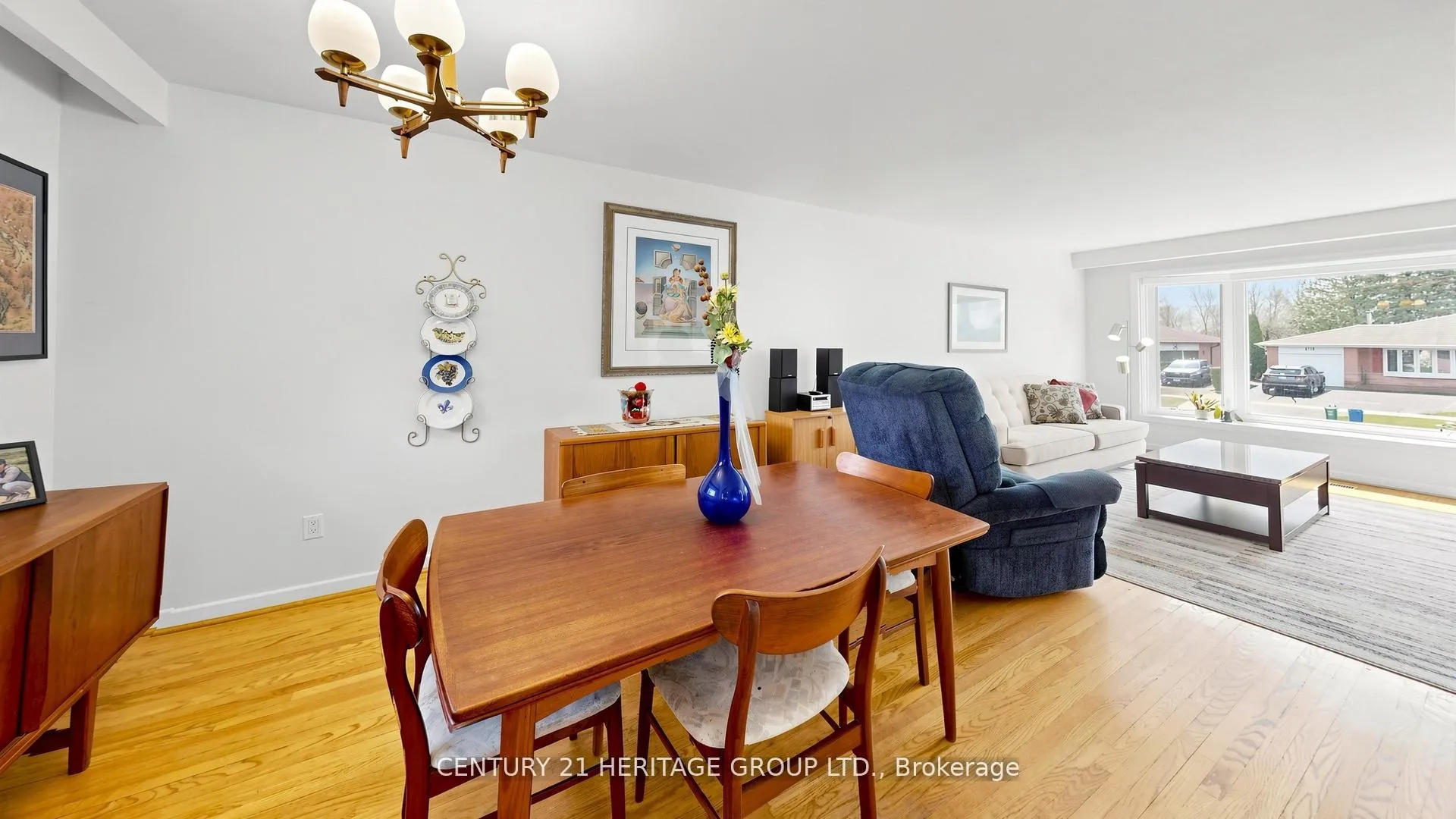 Photo 12 of 72 Romfield Circuit, Markham, Royal Orchard — HOMEH