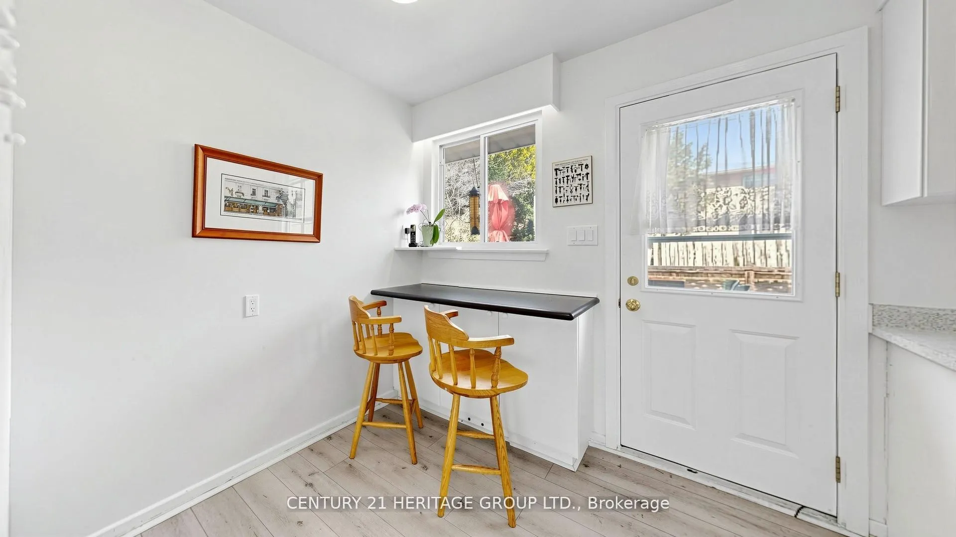 Photo 14 of 72 Romfield Circuit, Markham, Royal Orchard — HOMEH