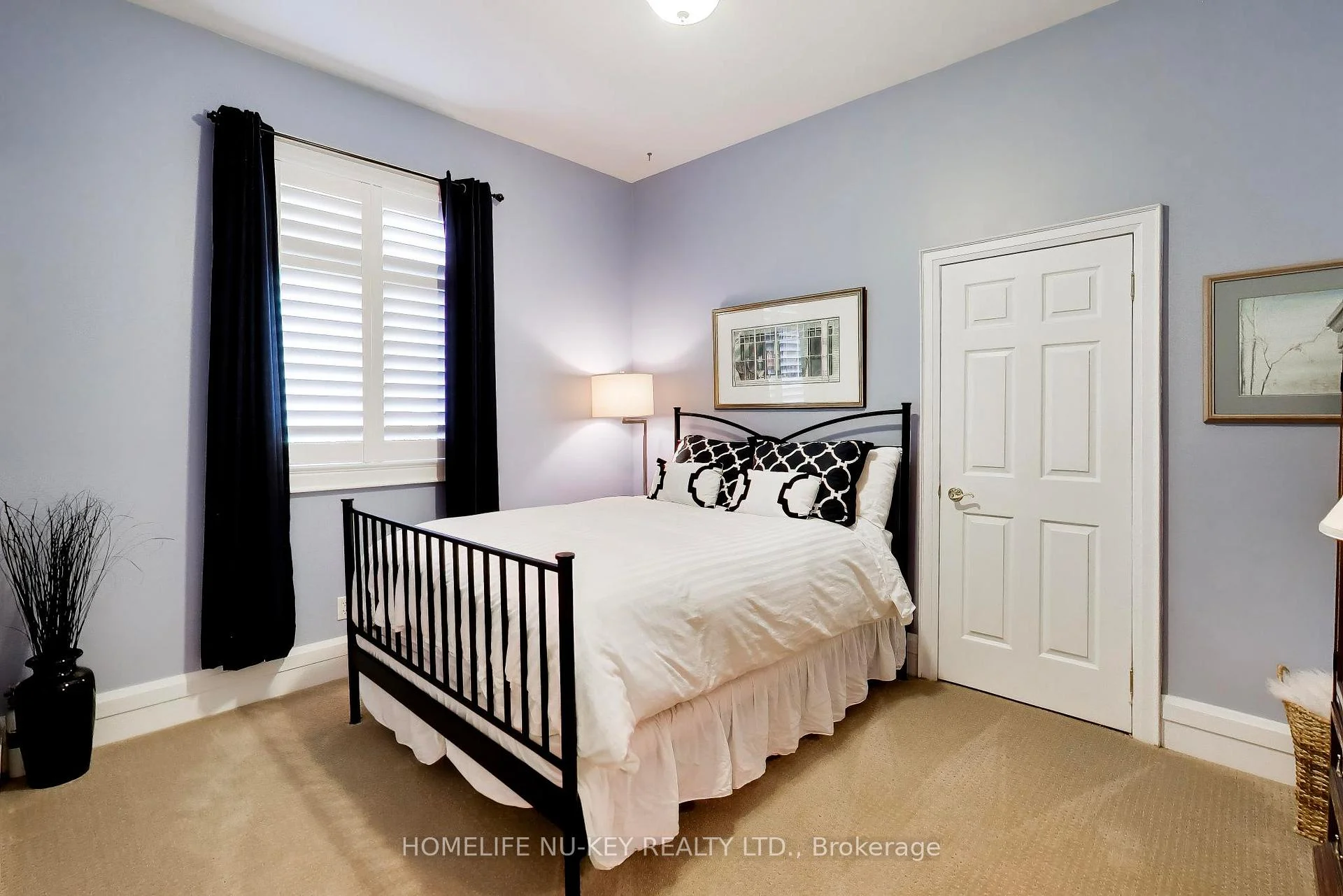 Photo 18 of 38 Castle Drive, Barrie, Sunnidale — HOMEH
