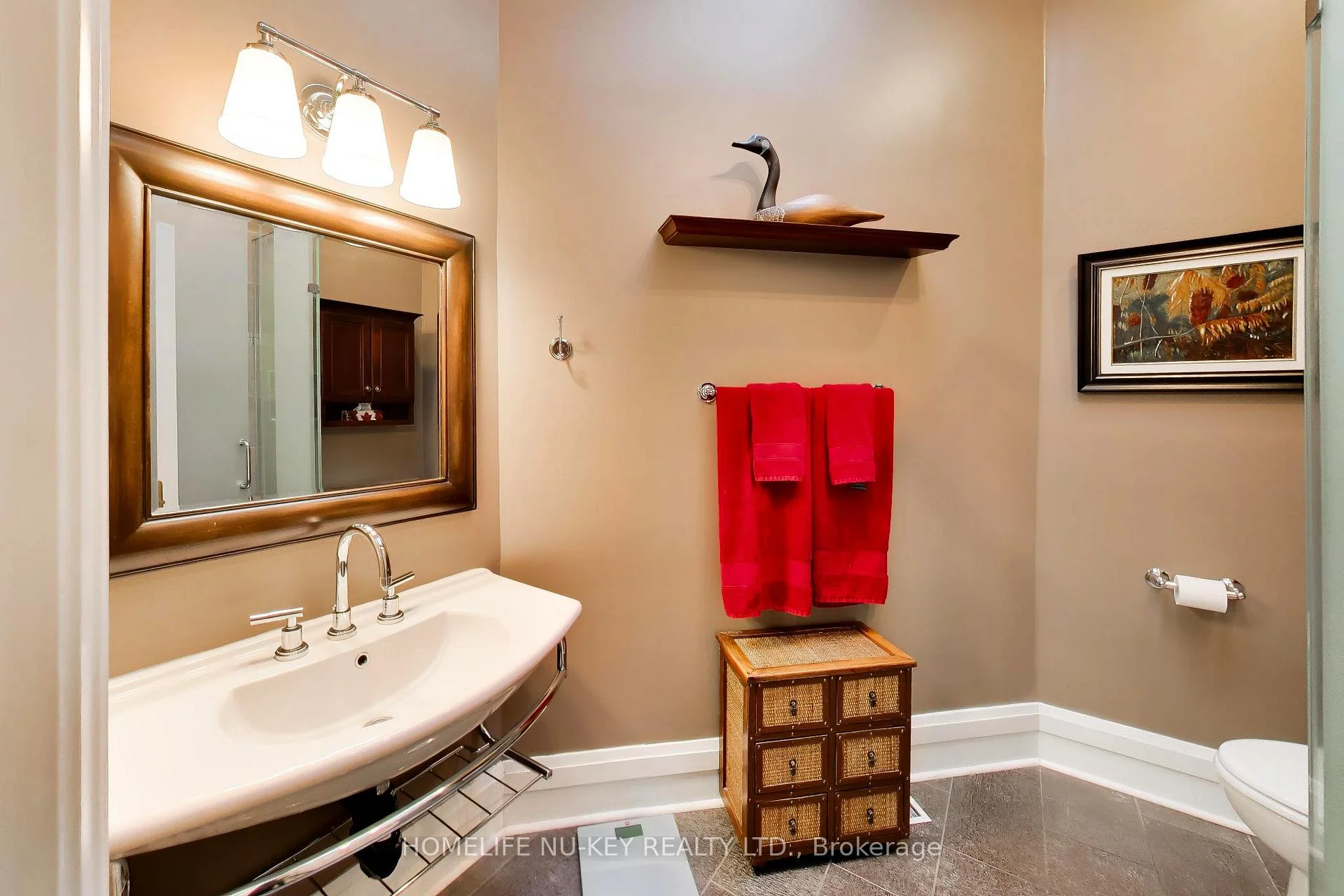 Photo 19 of 38 Castle Drive, Barrie, Sunnidale — HOMEH