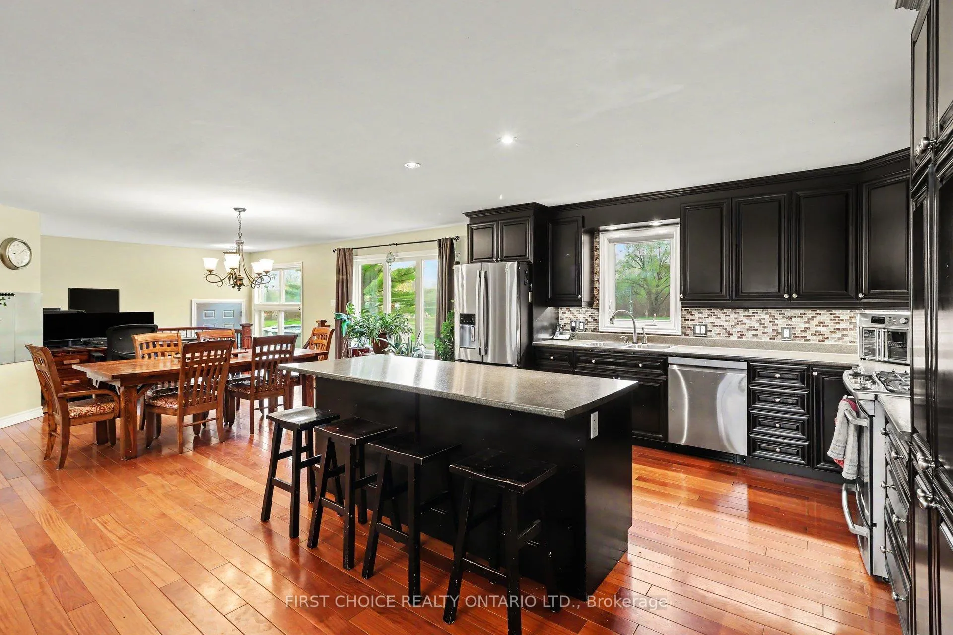 Photo 8 of 200 Hughson Place, Ottawa, Vars & Area — HOMEH