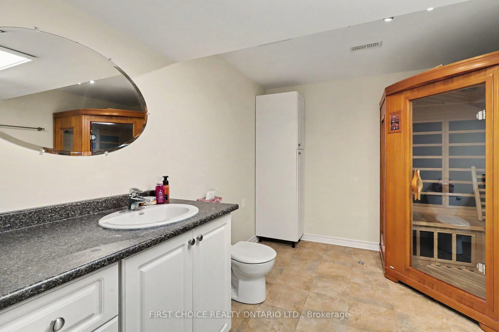 Photo 18 of 200 Hughson Place, Ottawa, Vars & Area — HOMEH