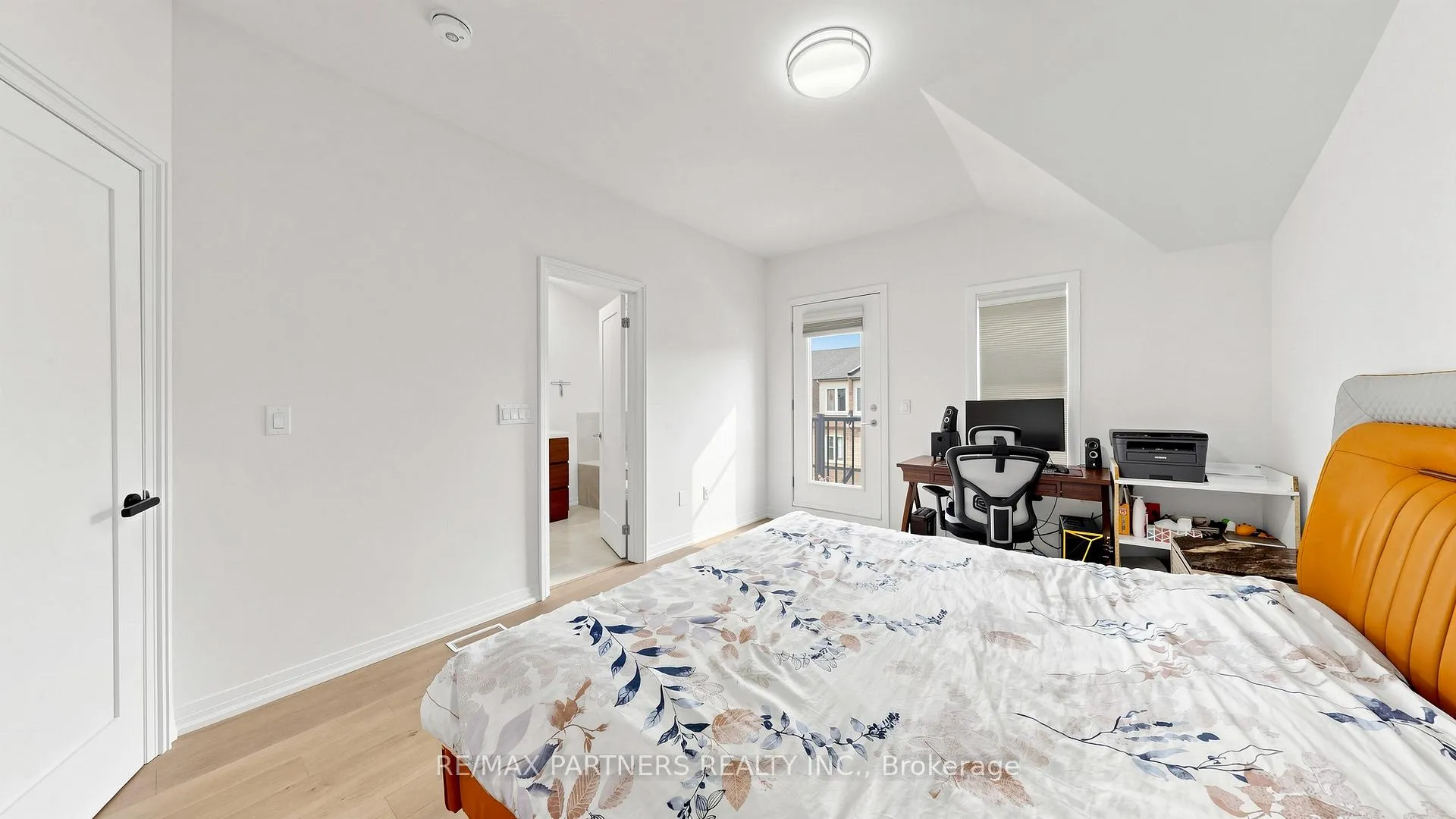 Photo 15 of 9092 Woodbine Avenue, Markham, Buttonville — HOMEH