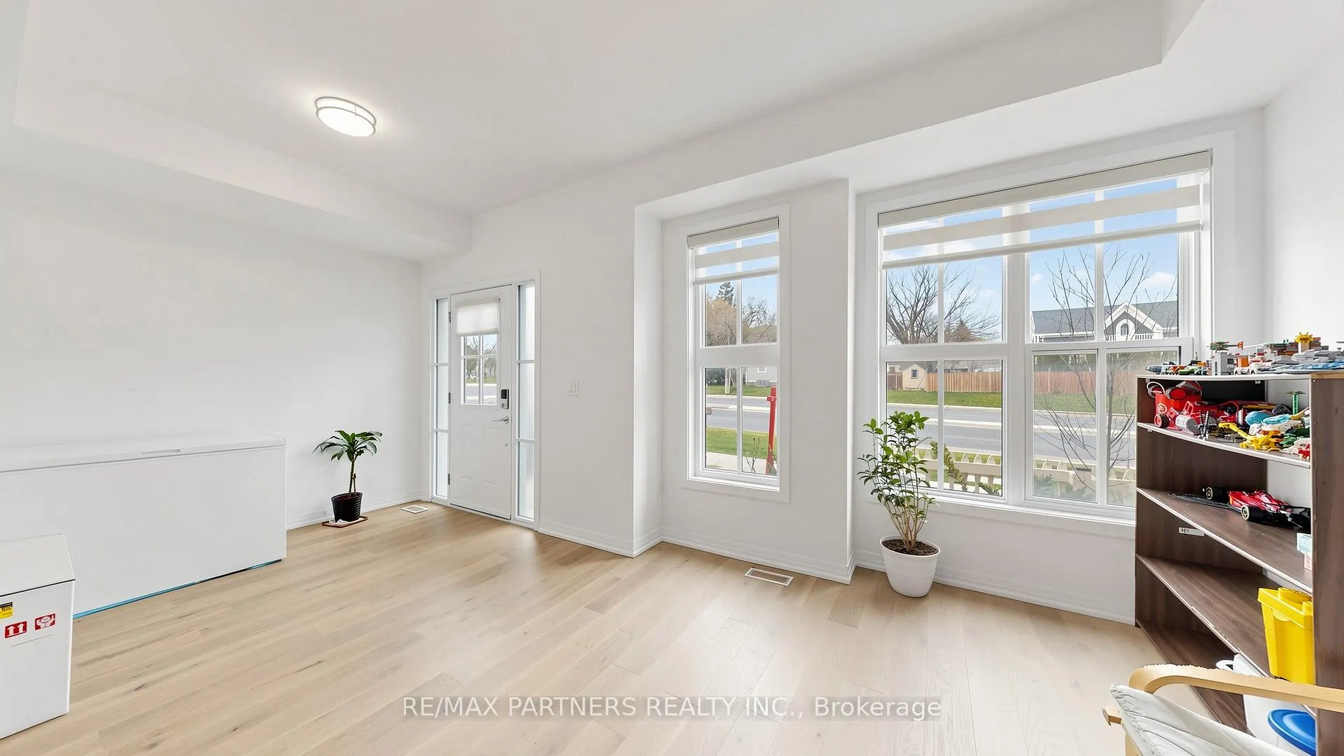Photo 20 of 9092 Woodbine Avenue, Markham, Buttonville — HOMEH