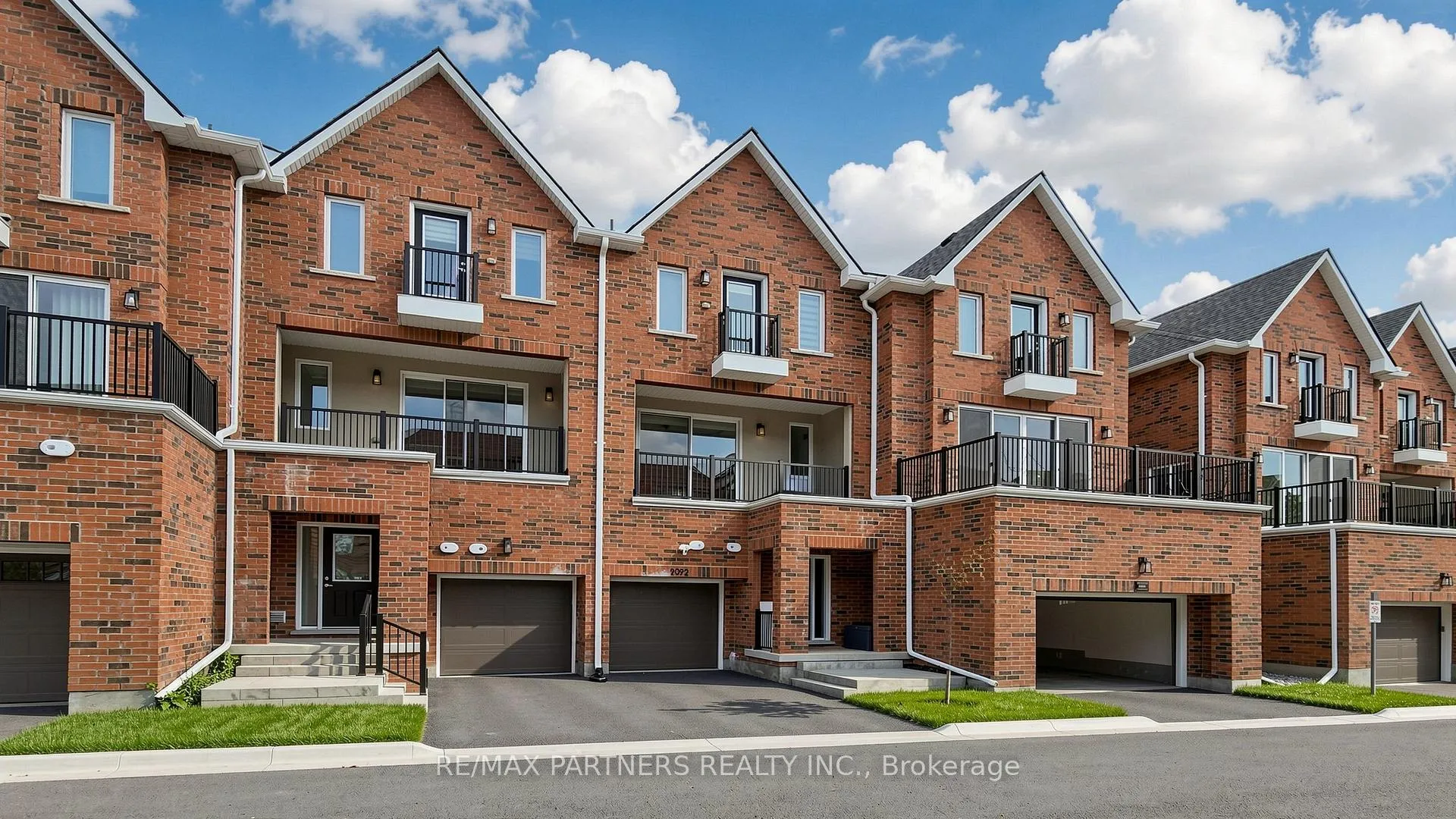 Photo 28 of 9092 Woodbine Avenue, Markham, Buttonville — HOMEH