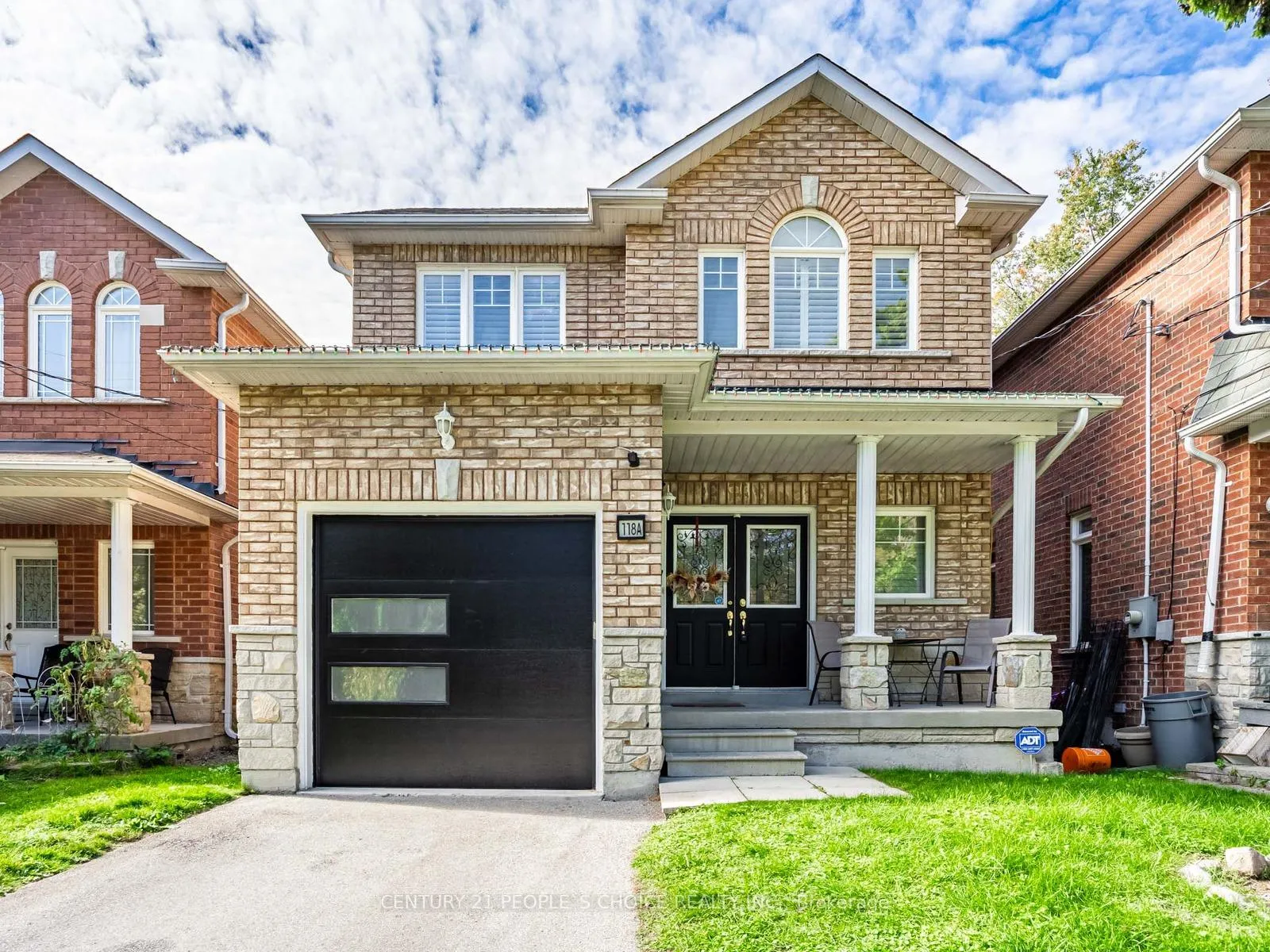 Photo 1 of 118A Manse Road, Scarborough, West Hill — HOMEH