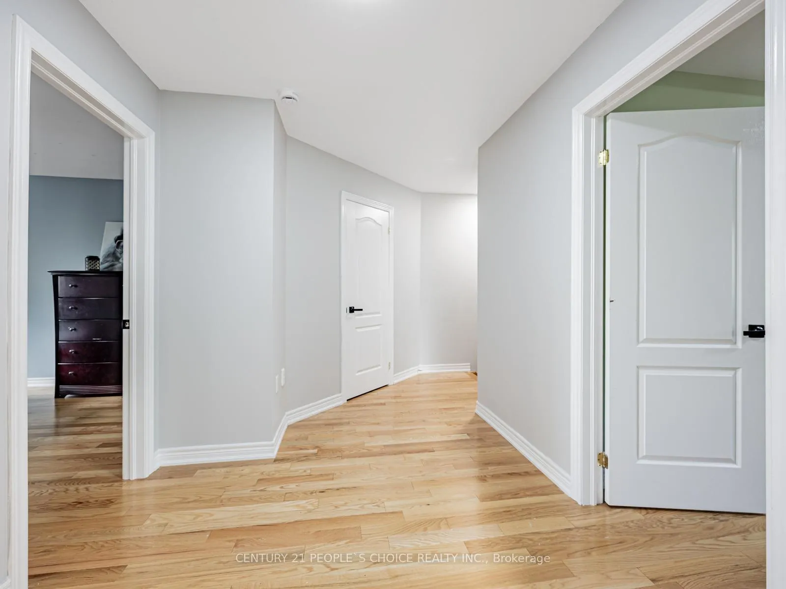 Photo 20 of 118A Manse Road, Scarborough, West Hill — HOMEH