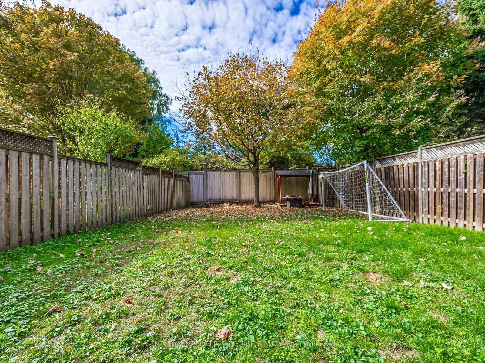 Photo 22 of 118A Manse Road, Scarborough, West Hill — HOMEH