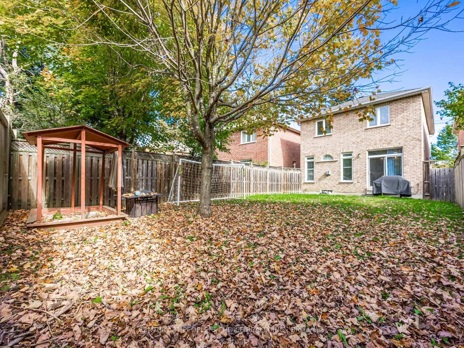 Photo 24 of 118A Manse Road, Scarborough, West Hill — HOMEH