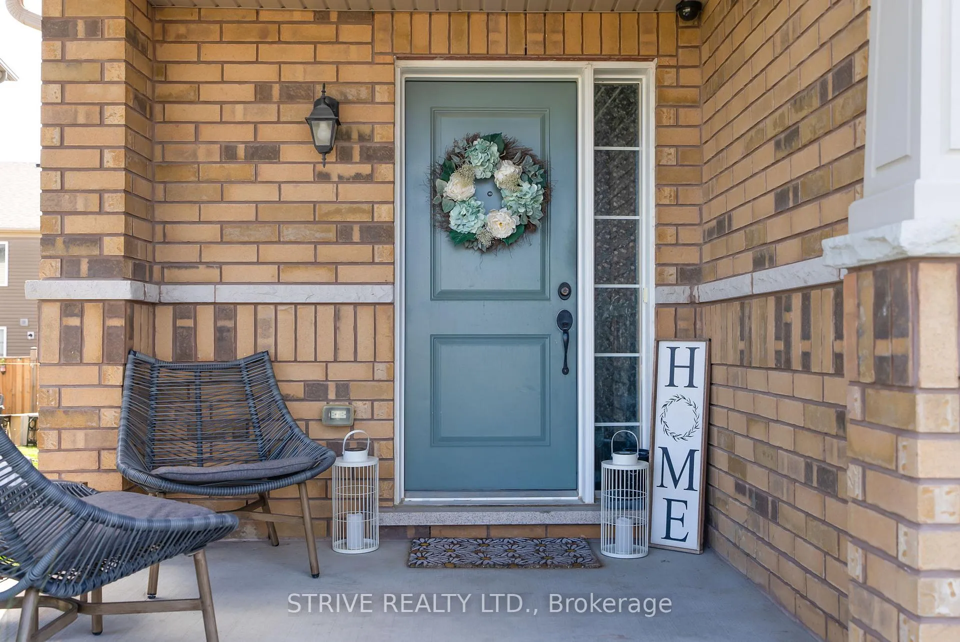 Photo 3 of 2482 Steeplechase Street, Oshawa, Windfields — HOMEH