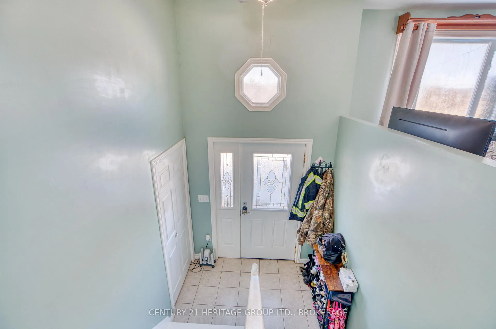 Photo 6 of 487 County 19 Road, Prince Edward County, Ameliasburg Ward — HOMEH