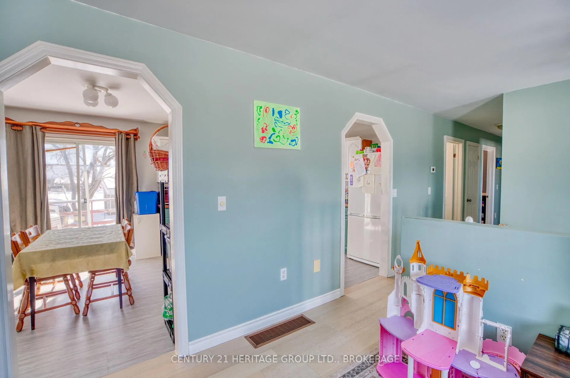 Photo 10 of 487 County 19 Road, Prince Edward County, Ameliasburg Ward — HOMEH