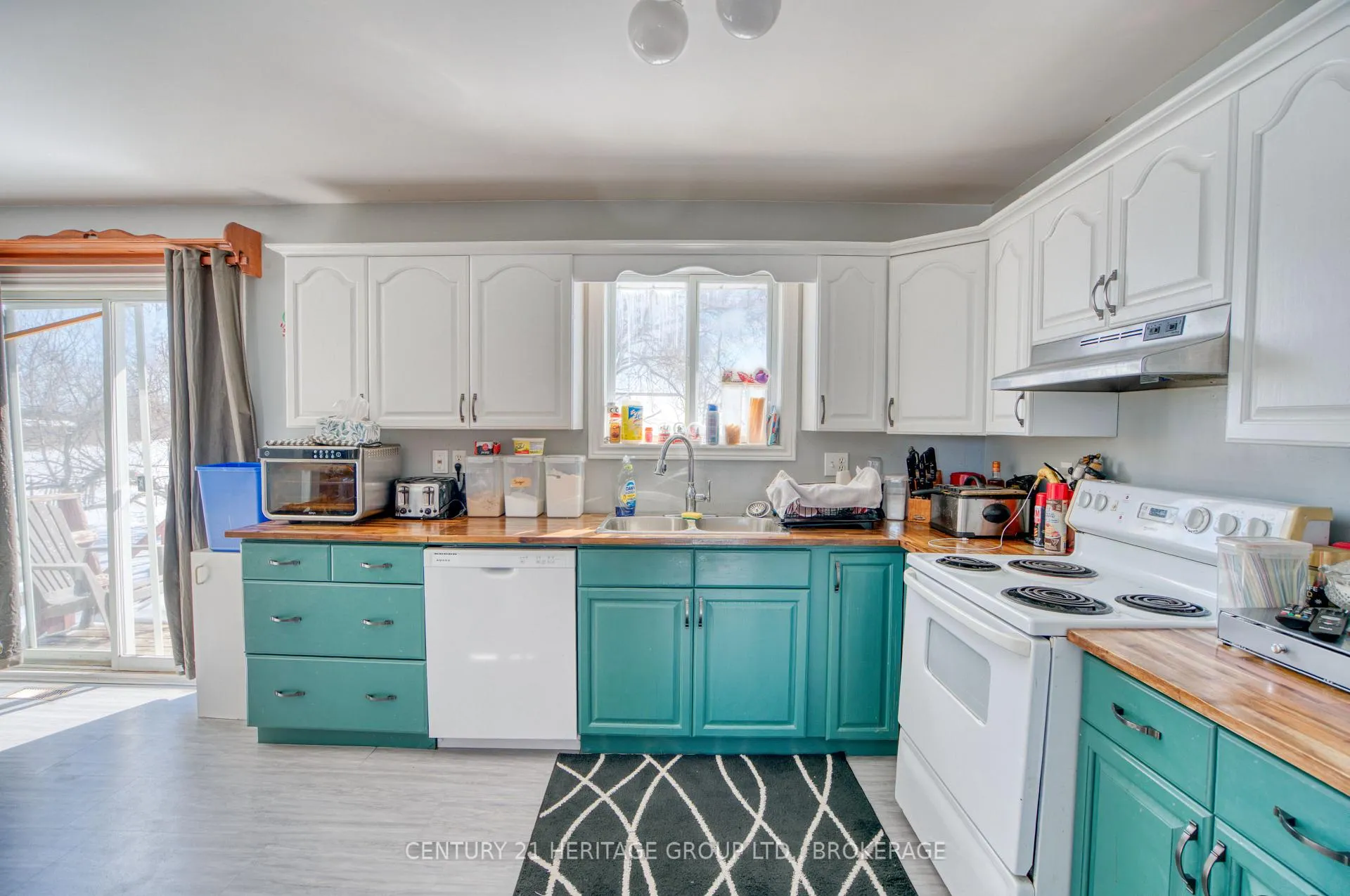 Photo 17 of 487 County 19 Road, Prince Edward County, Ameliasburg Ward — HOMEH