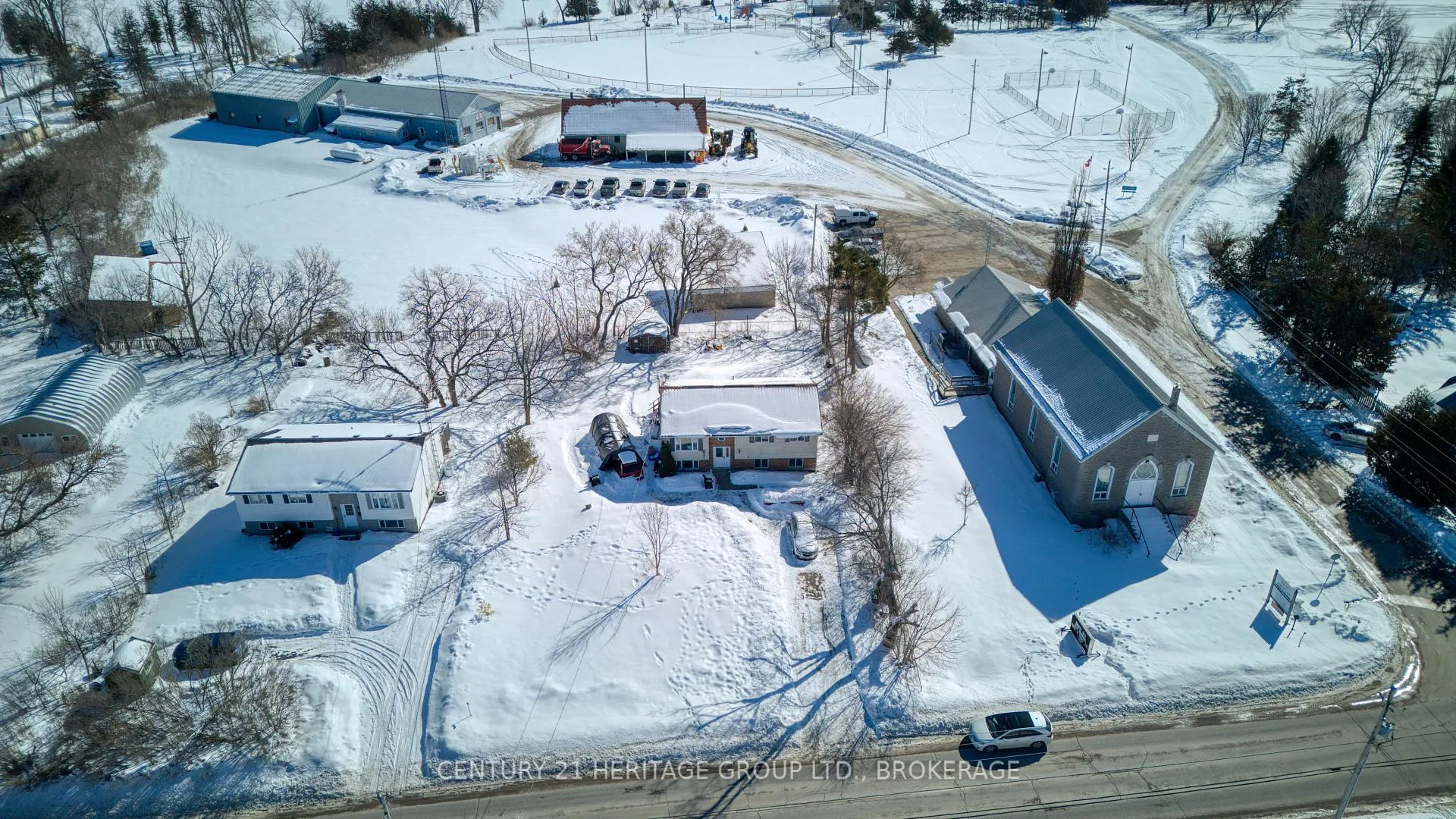 Photo 40 of 487 County 19 Road, Prince Edward County, Ameliasburg Ward — HOMEH