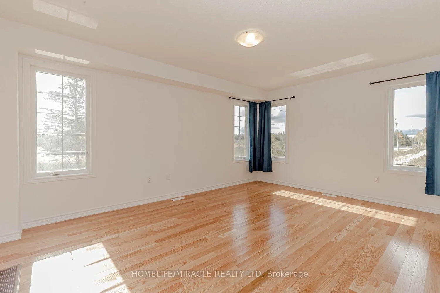 Photo 5 of 2 Doc Logheed Avenue, Grey Highlands — HOMEH