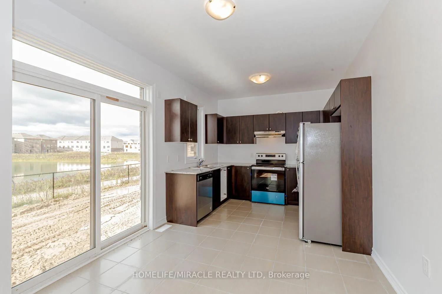 Photo 8 of 2 Doc Logheed Avenue, Grey Highlands — HOMEH