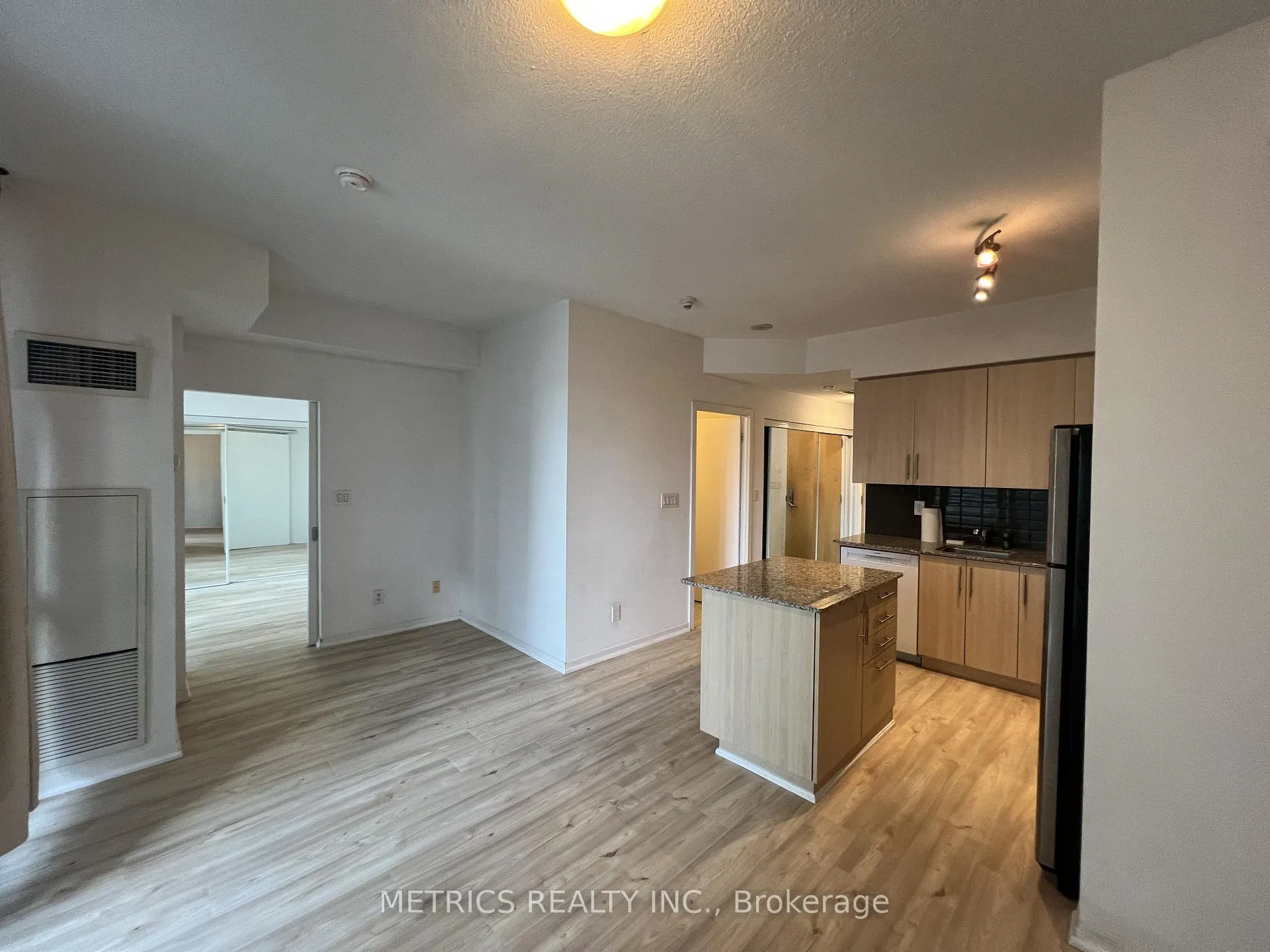 Photo 7 of Unit 2003, 55 Bremner Boulevard, Toronto, Waterfront Communities — HOMEH