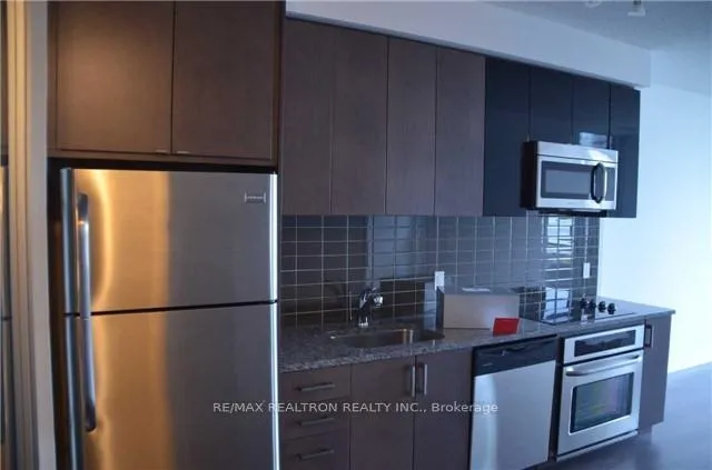 Photo 8 of Unit 422, 98 Lillian Street, Toronto, Mount Pleasant West — HOMEH