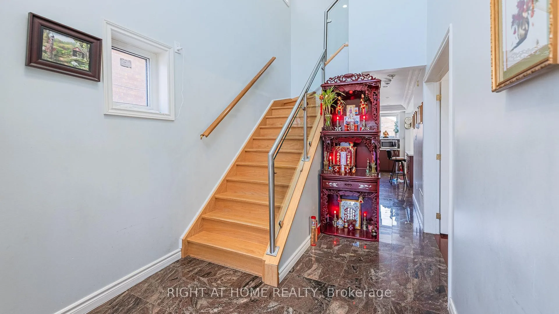 Photo 4 of 18 Rusholme Road, Toronto, Little Portugal — HOMEH
