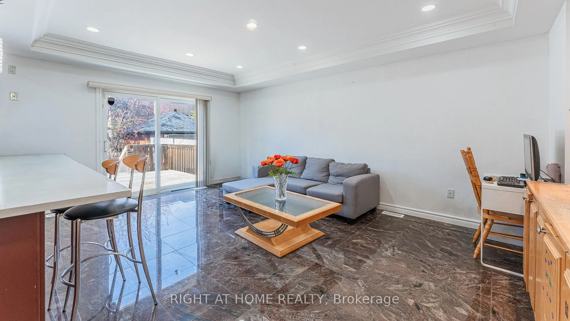 Photo 8 of 18 Rusholme Road, Toronto, Little Portugal — HOMEH