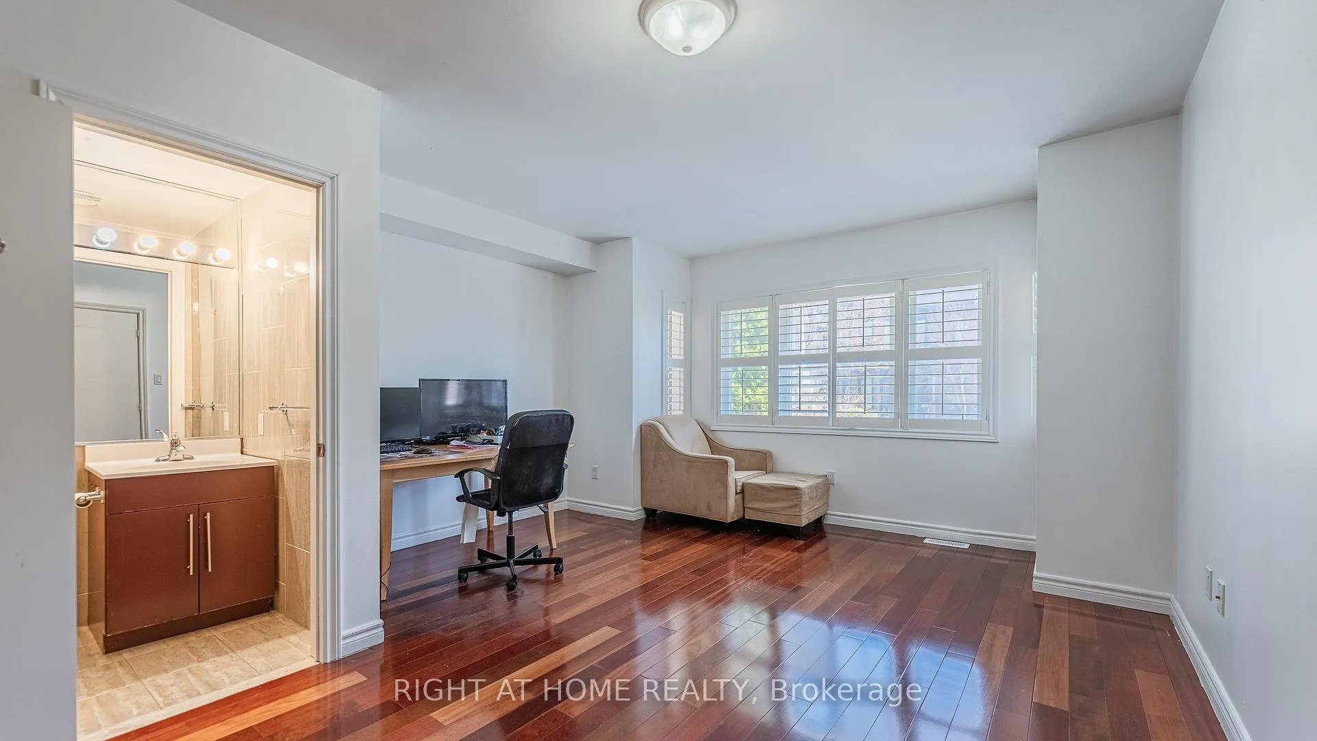 Photo 18 of 18 Rusholme Road, Toronto, Little Portugal — HOMEH