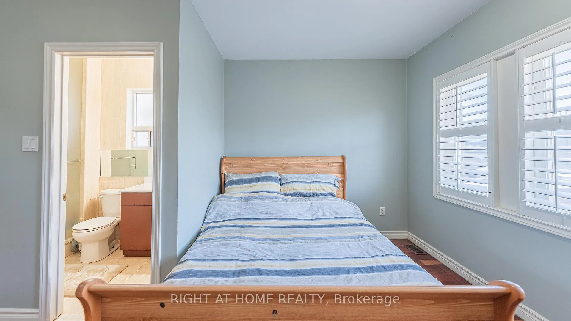 Photo 29 of 18 Rusholme Road, Toronto, Little Portugal — HOMEH