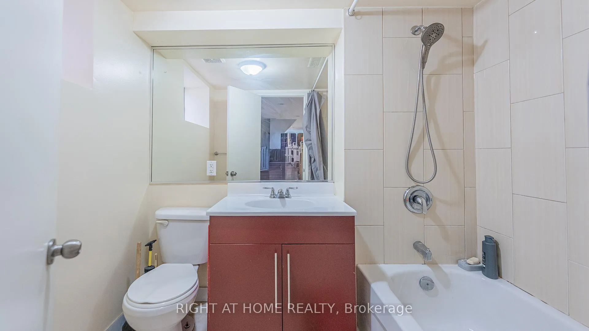 Photo 38 of 18 Rusholme Road, Toronto, Little Portugal — HOMEH