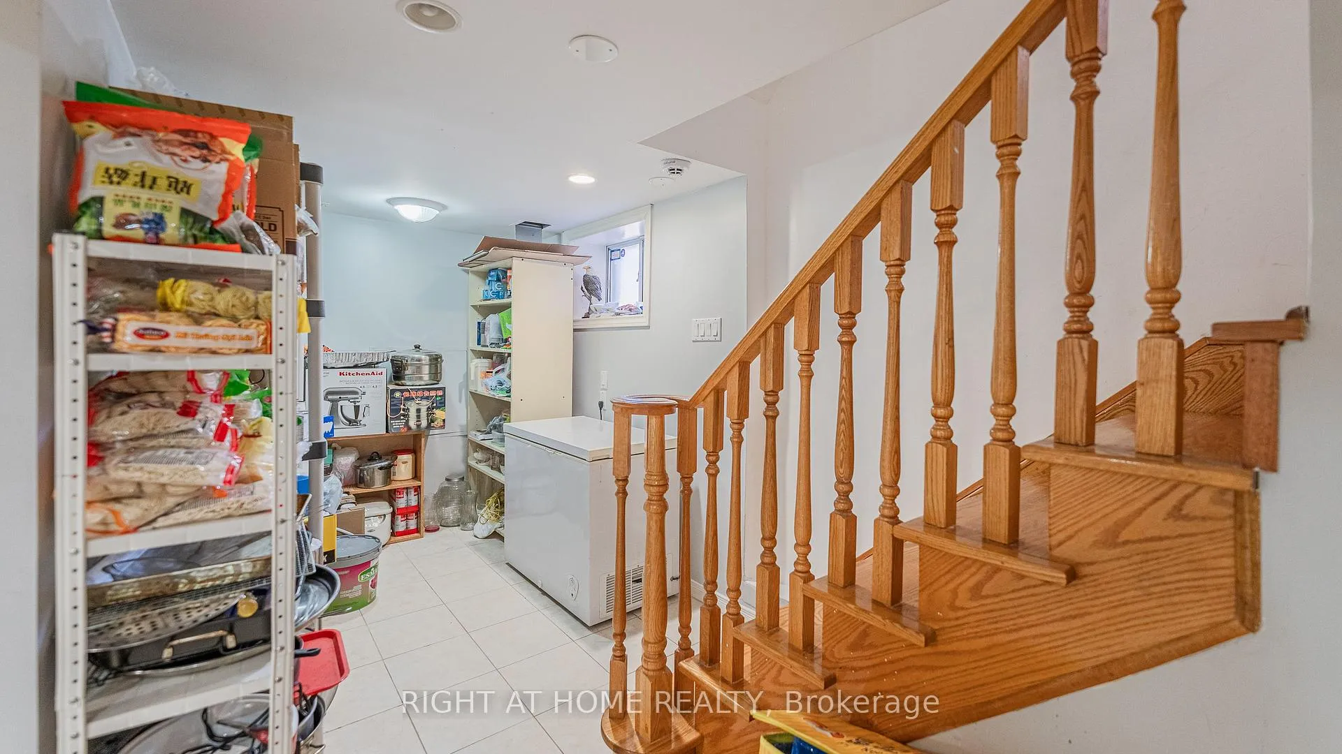 Photo 39 of 18 Rusholme Road, Toronto, Little Portugal — HOMEH