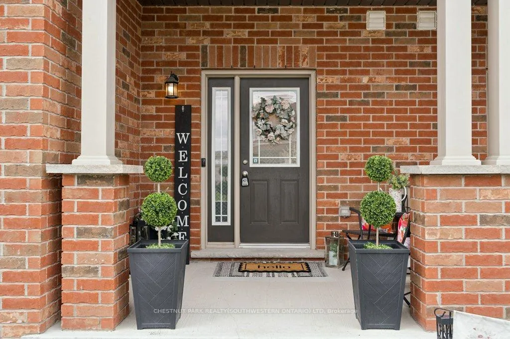 Photo 4 of 23 Valleybrook Drive, Kitchener — HOMEH