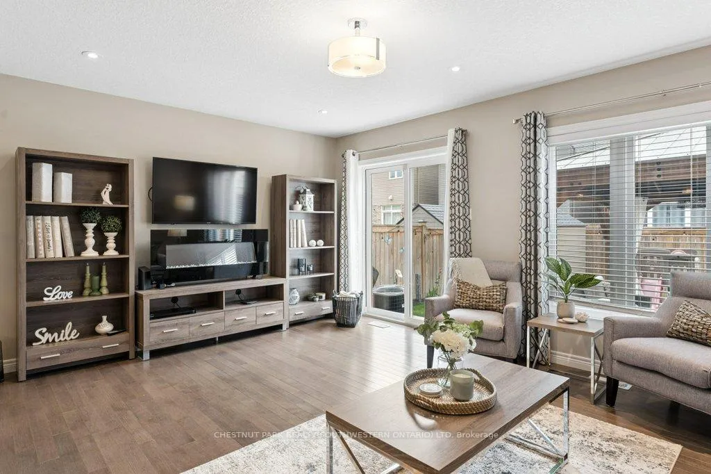 Photo 16 of 23 Valleybrook Drive, Kitchener — HOMEH